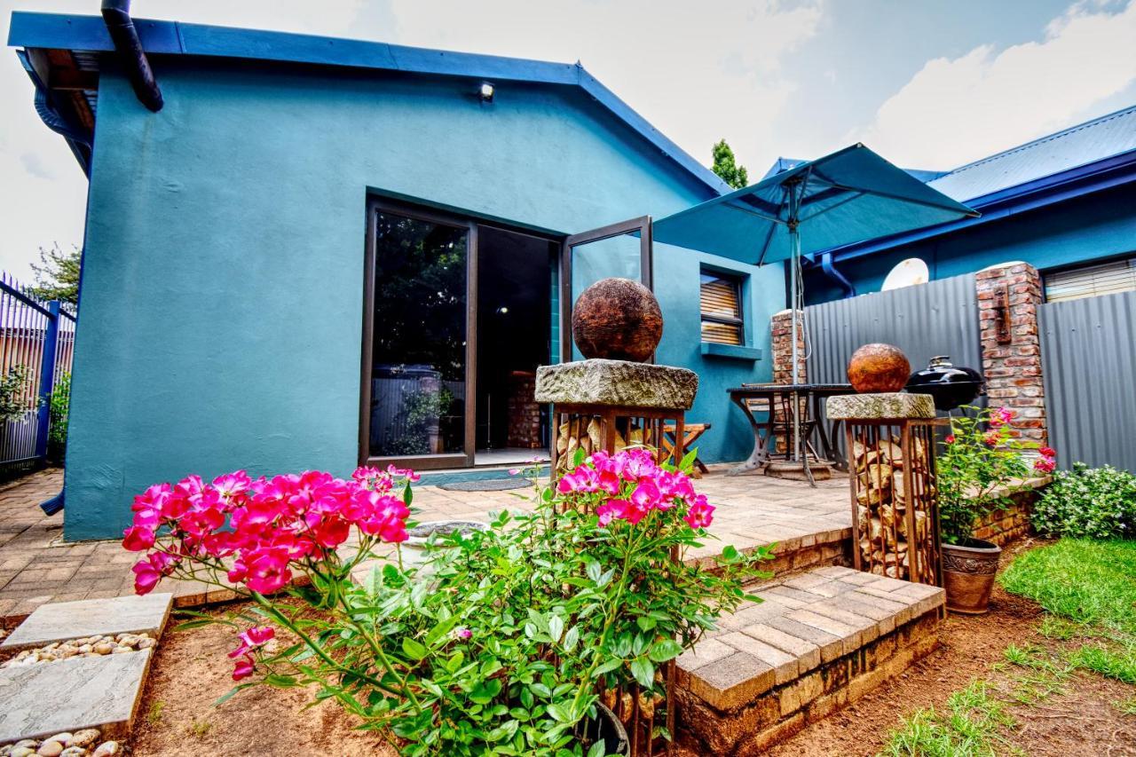 Die Blou Huis คลาเรนส์ ภายนอก รูปภาพ